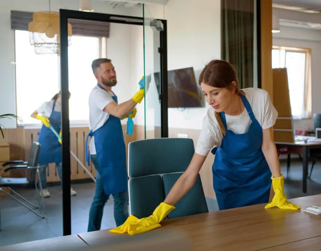 Tailored Cleaning Solutions with Commercial Cleaning