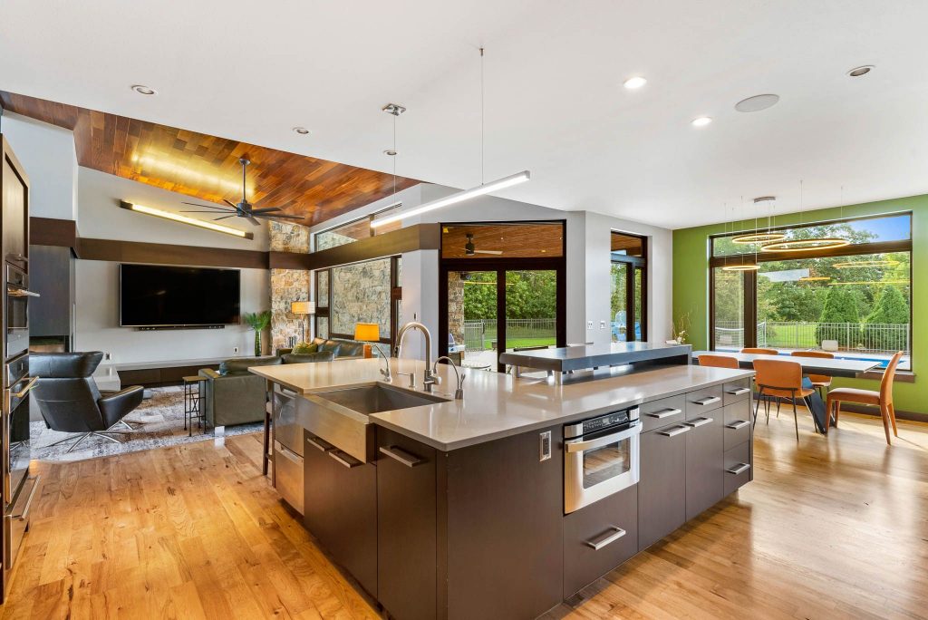 How to Choose the Right Floor Plan for Your Custom Home